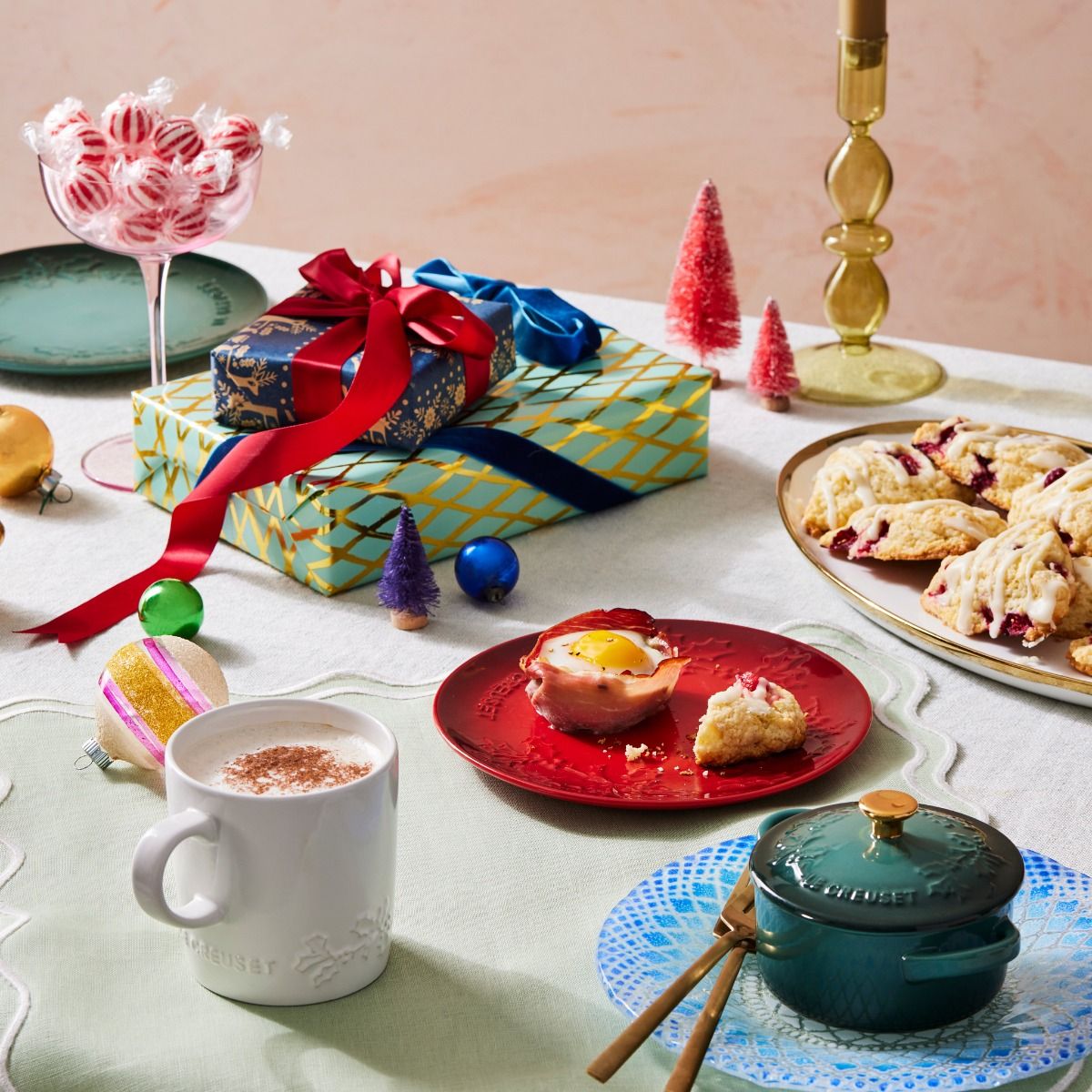 Le Creuset Holly Collection 7" Plate | Artichaut