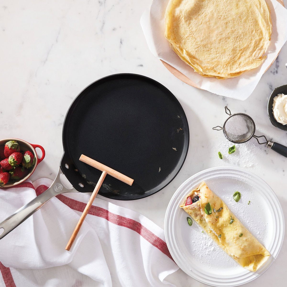 Le Creuset 11" Crepe Pan With Rateau | Toughened Nonstick Pro