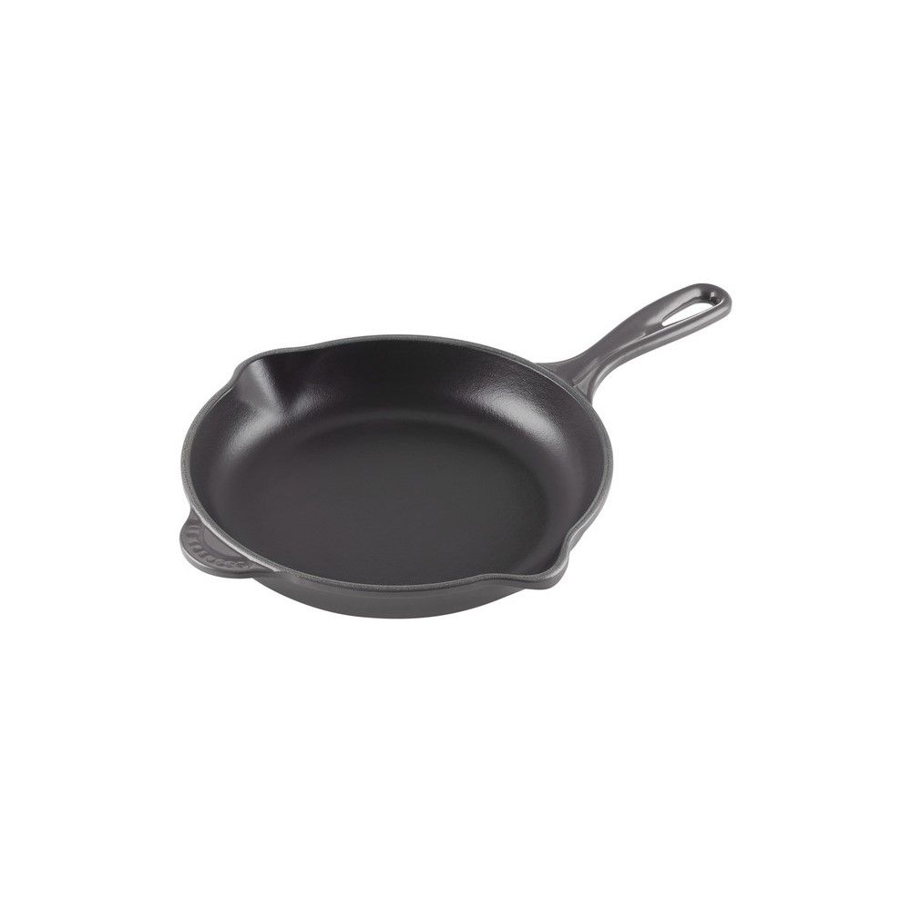  Le Creuset 9" Classic Skillet | Oyster