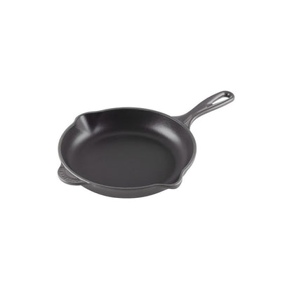  Le Creuset 9" Classic Skillet | Oyster