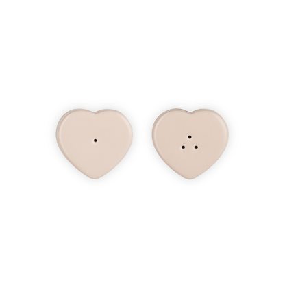  Le Creuset Stoneware Heart Salt And Pepper Shakers | Pêche