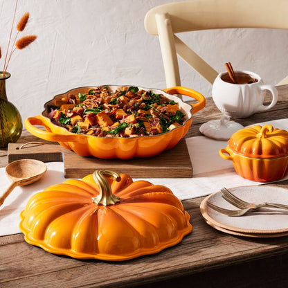  Le Creuset Pumpkin Mug With Lid | White