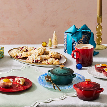  Le Creuset Holly Collection 12oz London Mug | Cerise