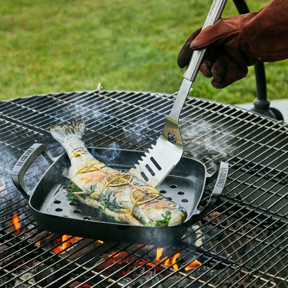  Le Creuset Alpine Collection 12" Square Grill Basket | Matte Black