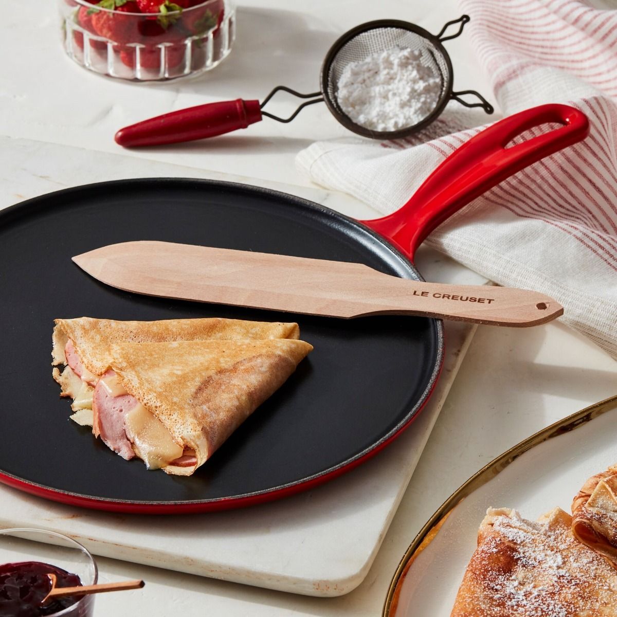  Le Creuset 10.25" Traditional Round Crepe Pan | Cerise