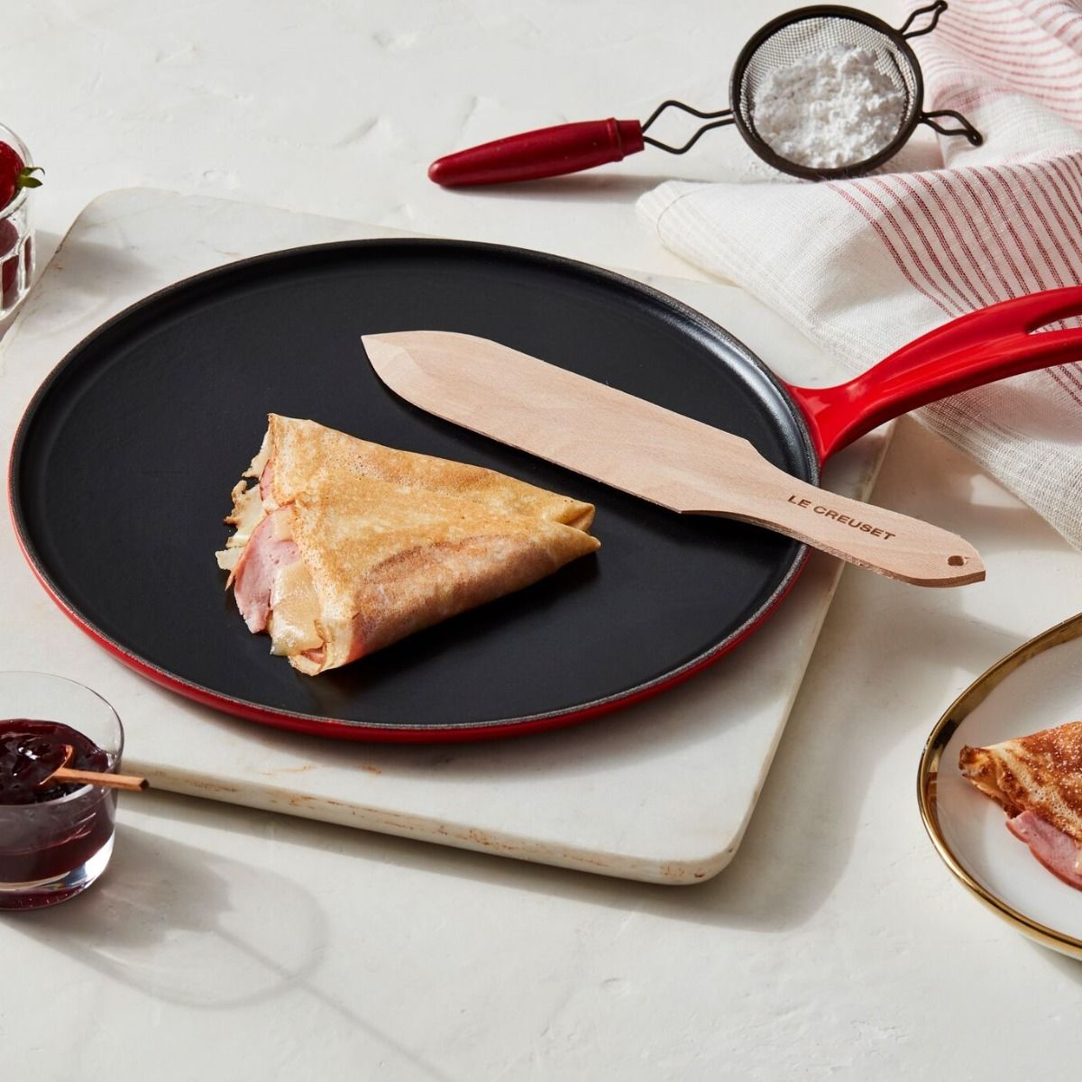  Le Creuset 10.25" Traditional Round Crepe Pan | Cerise