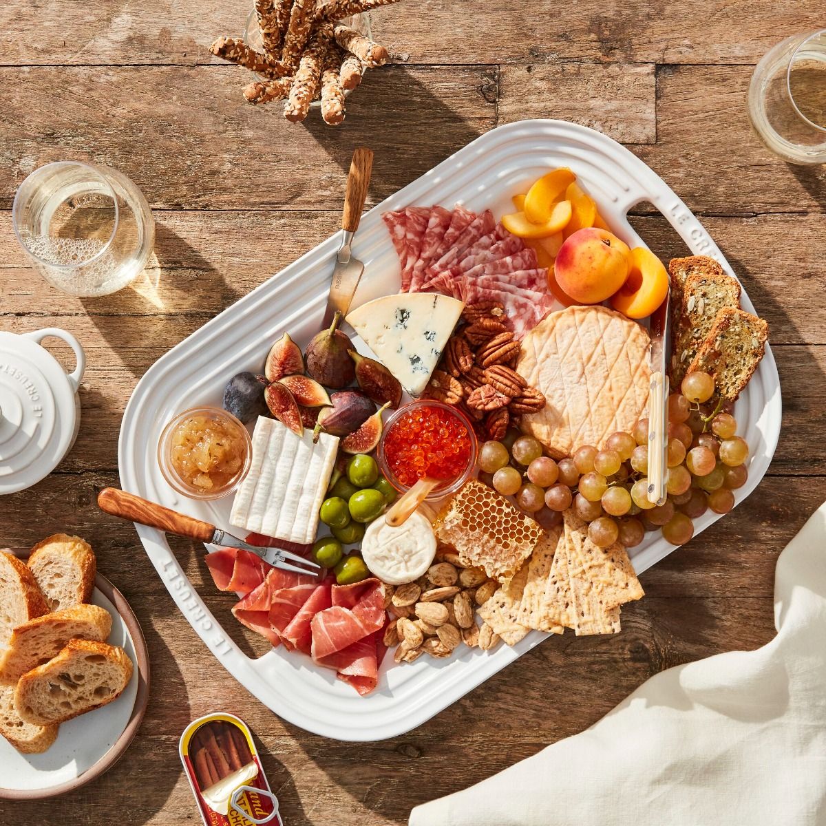  Le Creuset 14" Stoneware Serving Platter | White