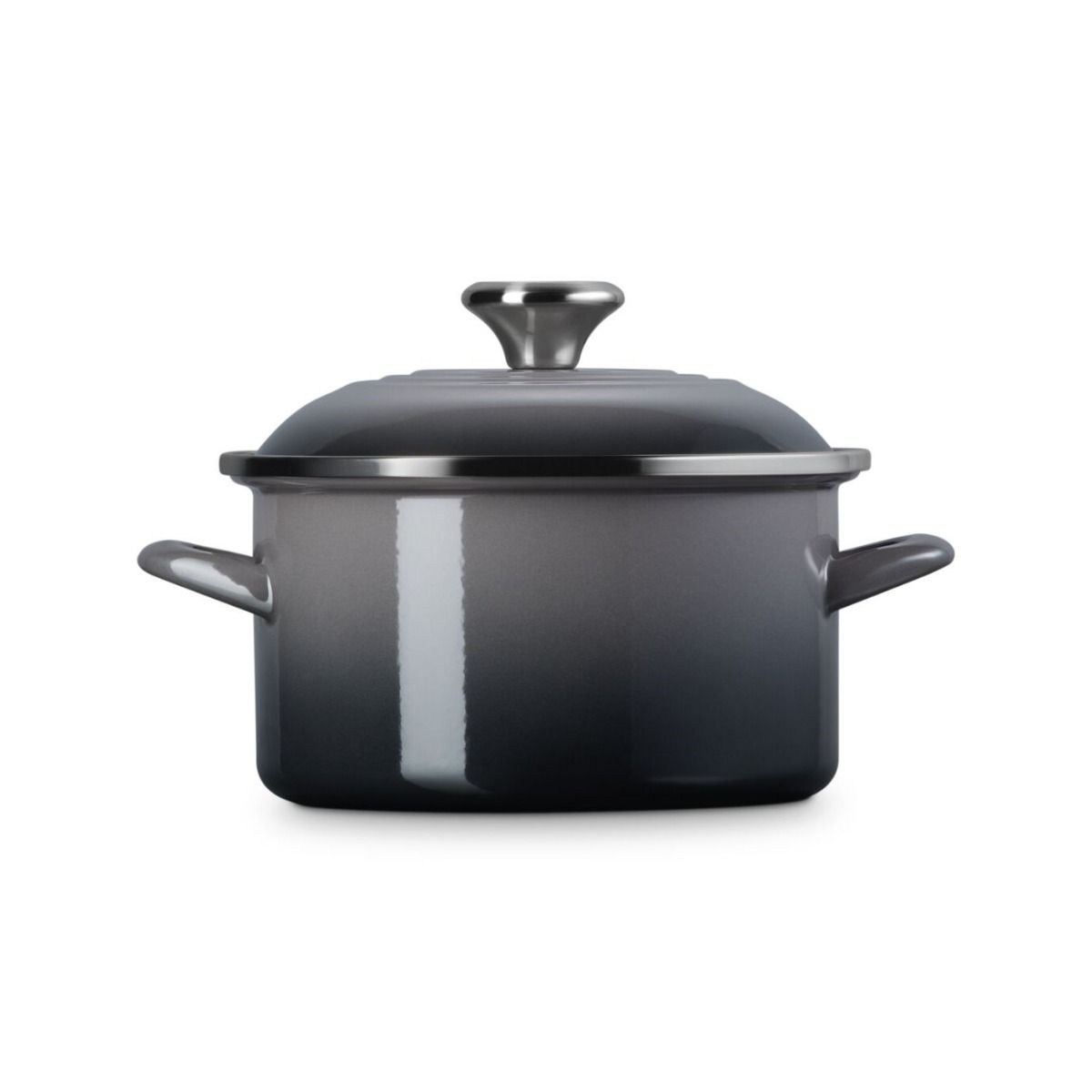  Le Creuset 3.8 Qt. Petite Enamel On Steel Stockpot| Oyster