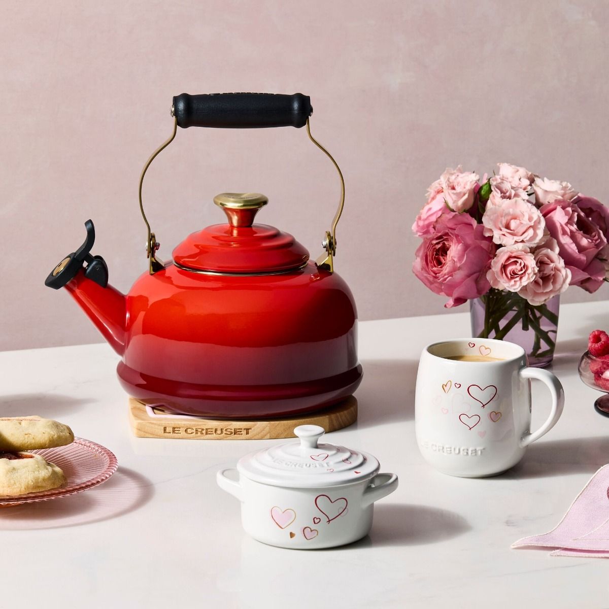  Le Creuset Mon Coeur Collection Signature Cream & Sugar Set | White