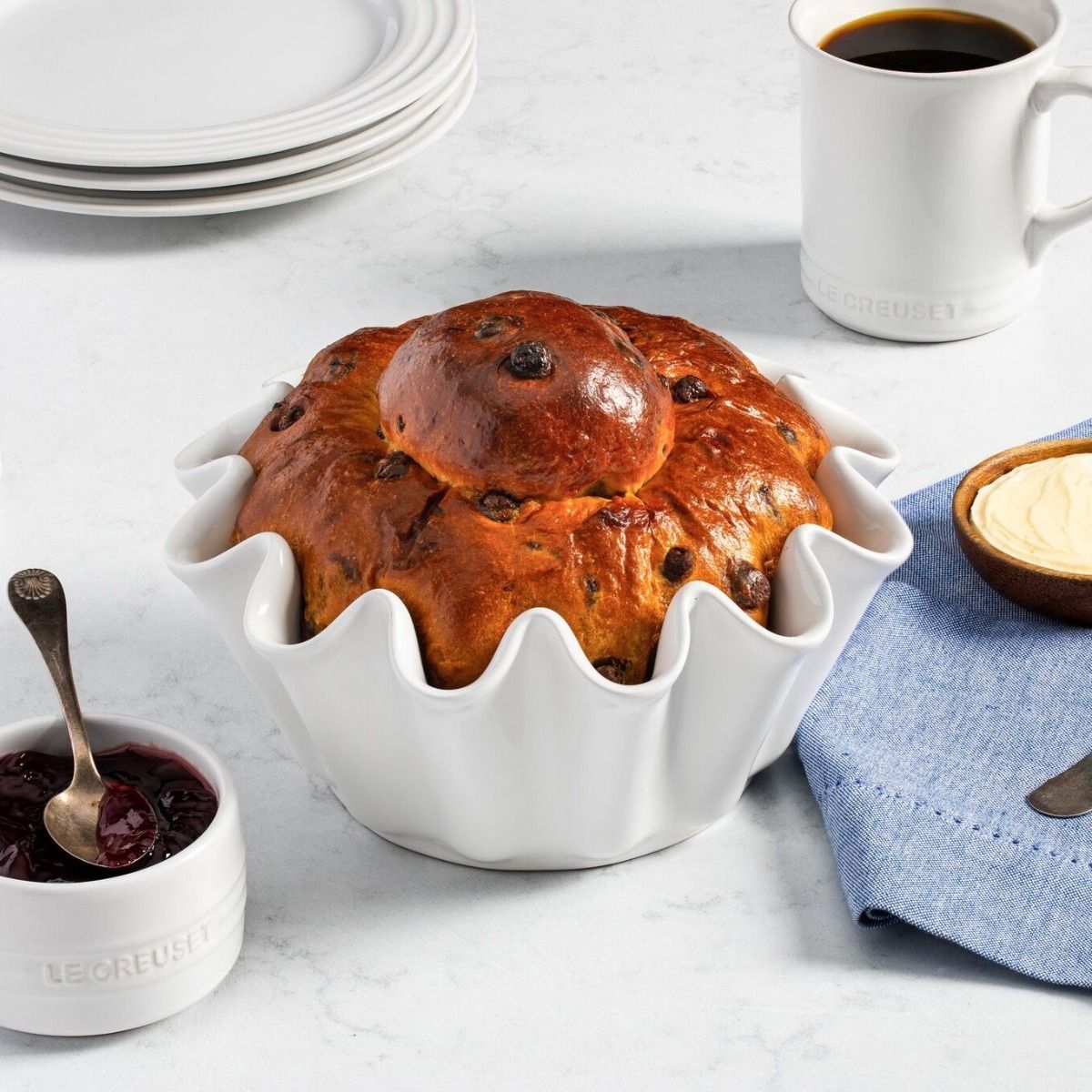  Le Creuset 1.4 Qt. Brioche Pan | White