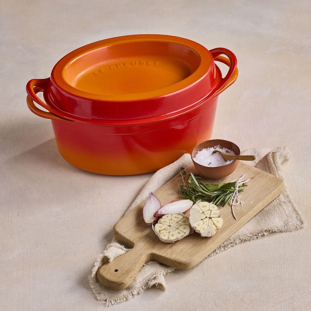  Le Creuset 7.25 Qt. Traditional Oval Doufeu | Flame