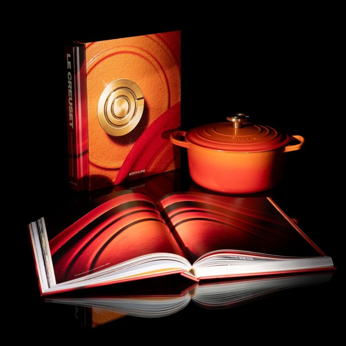  Le Creuset: A Century Of Colorful Cookware By Assouline Books