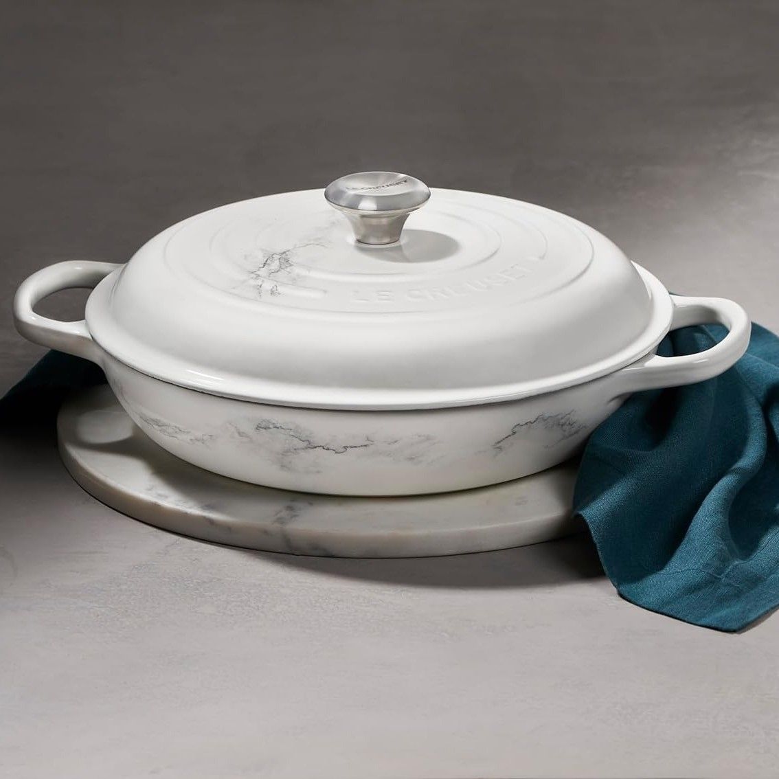  Le Creuset 3.5 Qt. Signature Enameled Cast Iron Braiser With Stainless Steel Knob | Marble