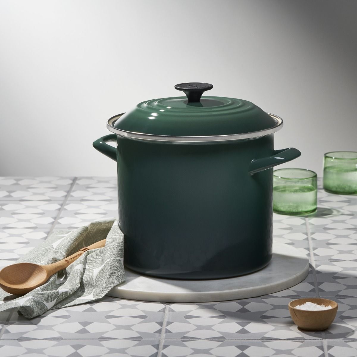 Le Creuset 8 Qt. Stock Pot | Artichaut