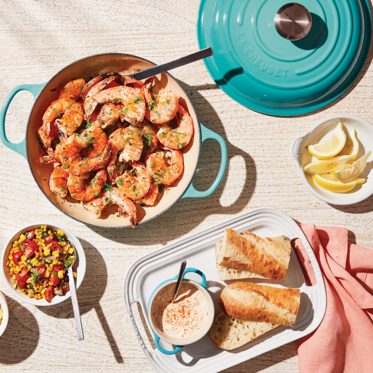  Le Creuset 2.25 Qt. Signature Enameled Cast Iron Braiser With Stainless Steel Knob | Caribbean Blue