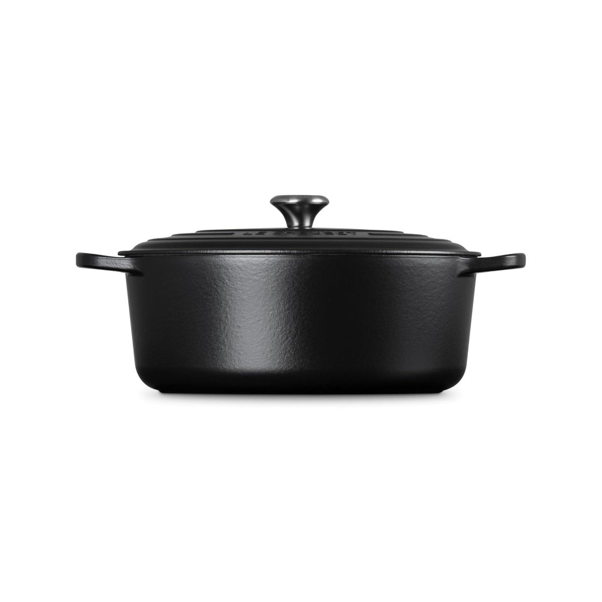  Le Creuset Signature 8 Qt. Oval Dutch Oven | Licorice