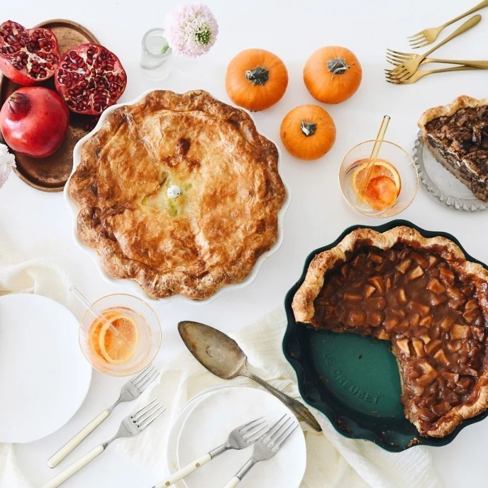  Le Creuset 9" Heritage Pie Dishes (Set Of 2) | White