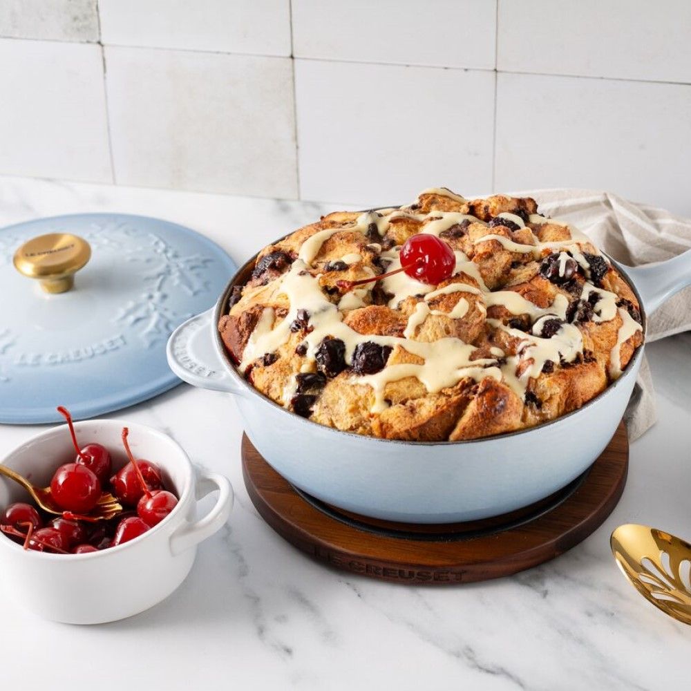  Le Creuset Holly Collection 2.25 Qt. Saucier | Coastal Blue
