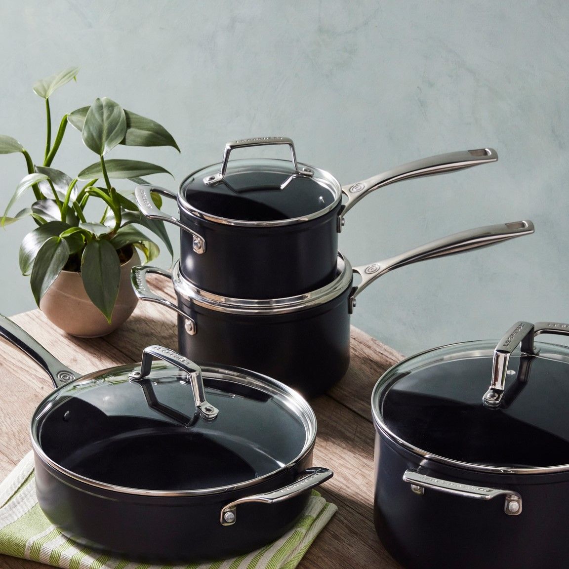  Le Creuset Essential Nonstick Ceramic 10-Piece Cookware Set