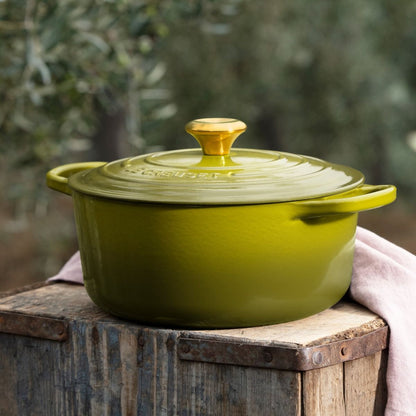  Le Creuset Signature 5.5 Qt. Round Dutch Oven | Olive