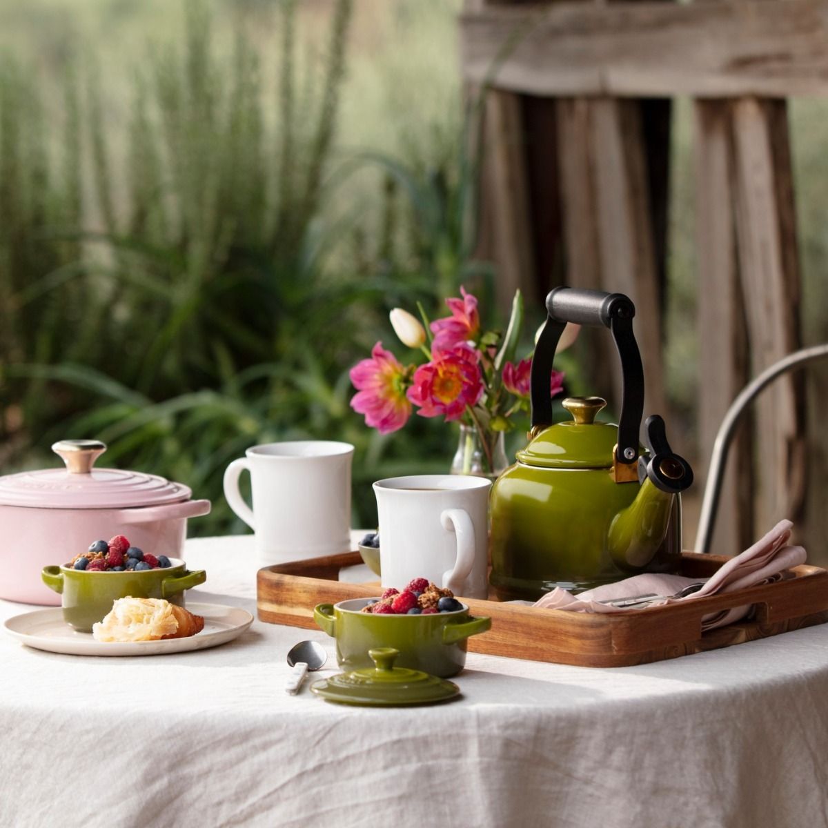  Le Creuset 1.25 Qt. Demi Kettle | Olive