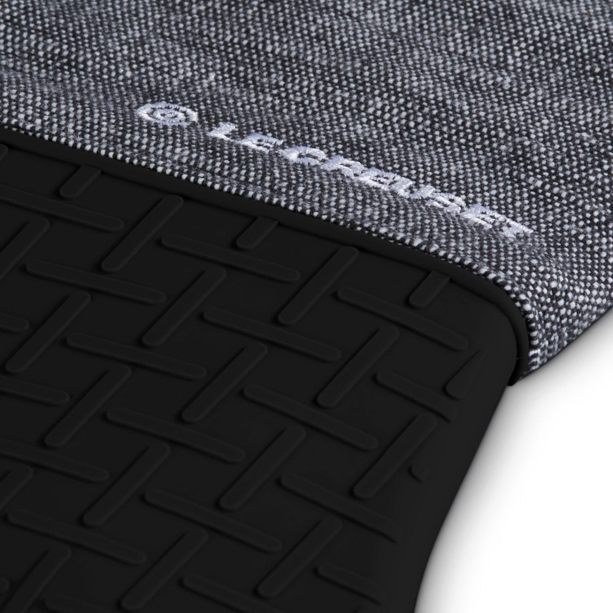  Le Creuset Kitchen Essentials 15" Oven Mitt | Noir