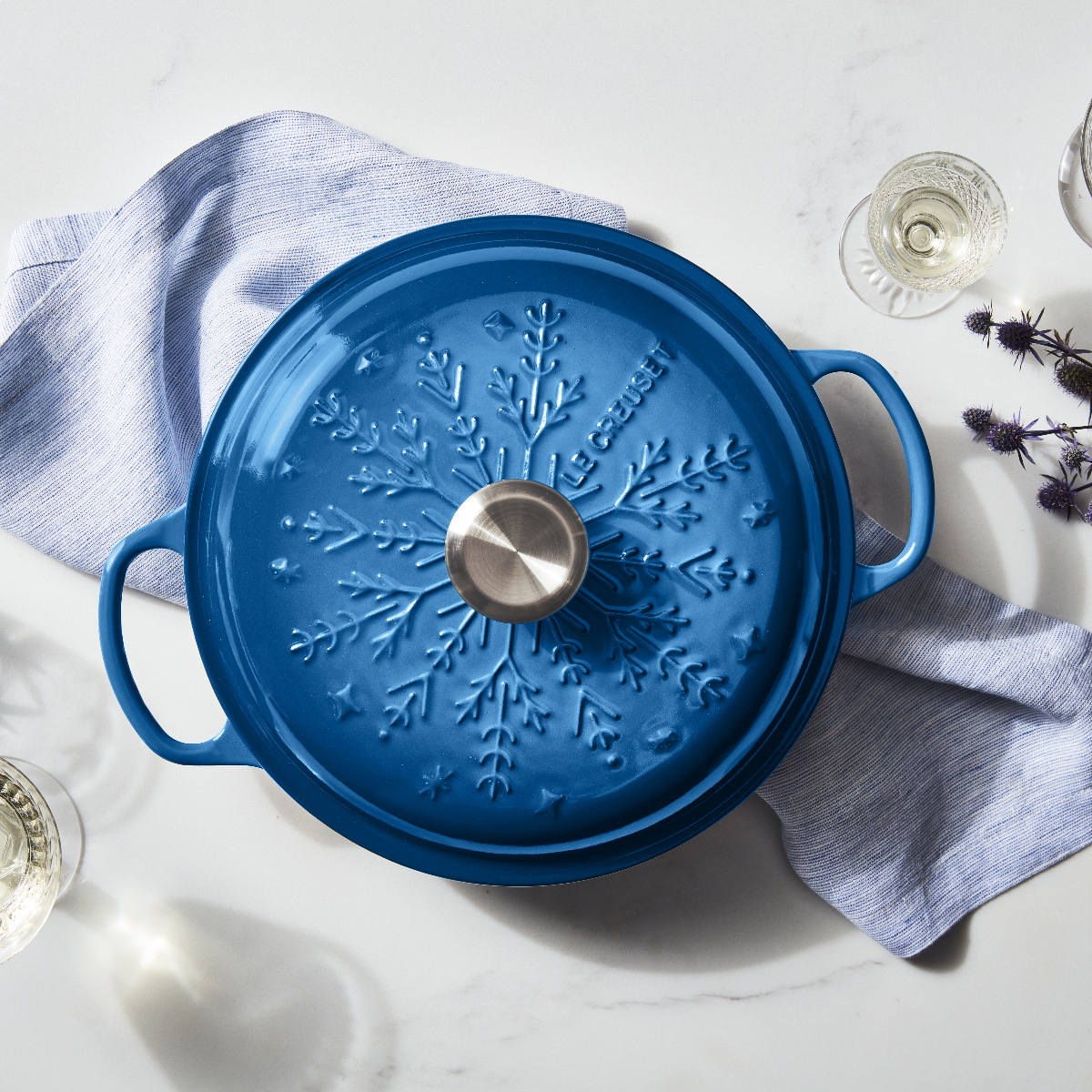  Le Creuset 2.25 Qt. Signature Braiser With Stainless Steel Knob | Noel (Marseille Blue)