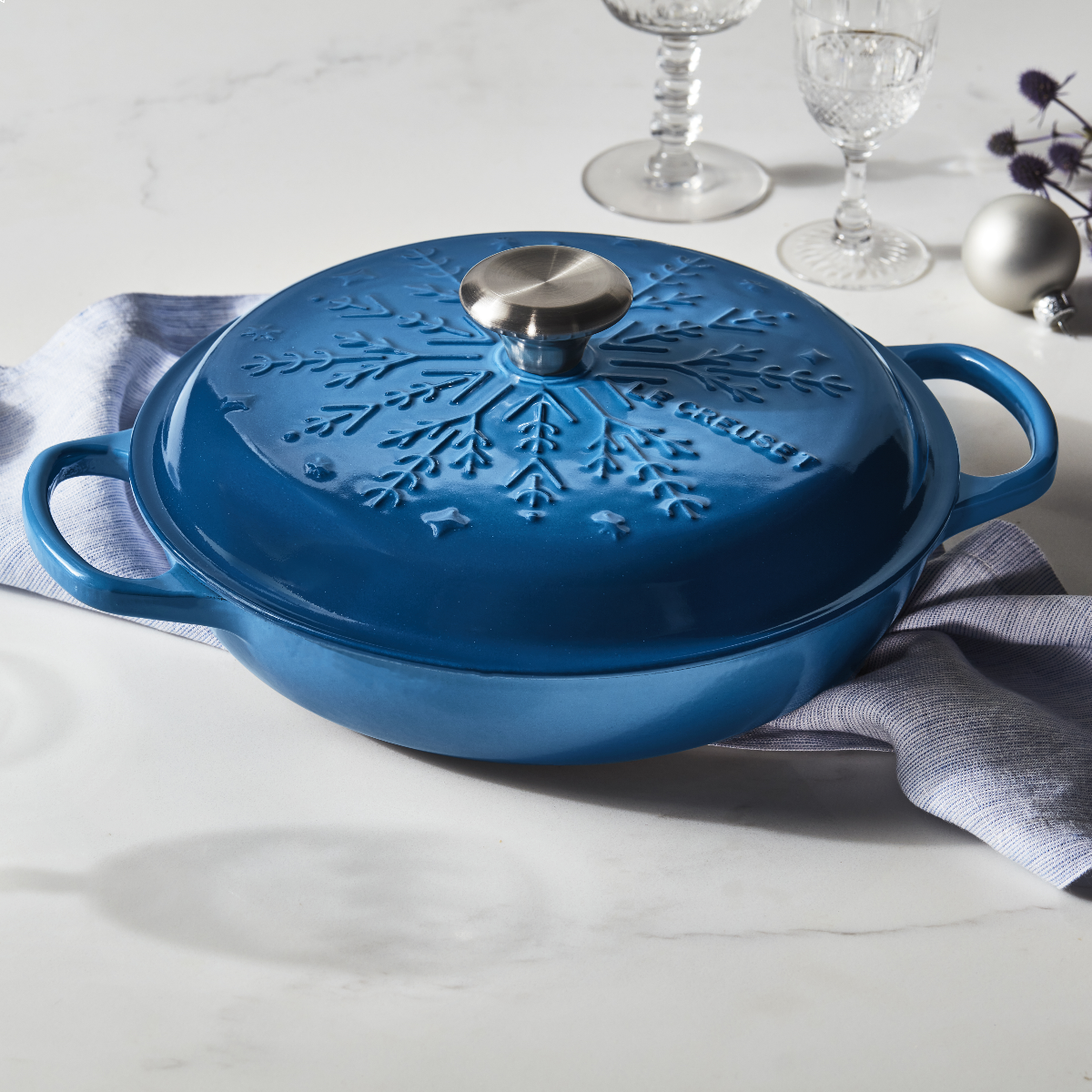  Le Creuset 2.25 Qt. Signature Braiser With Stainless Steel Knob | Noel (Marseille Blue)