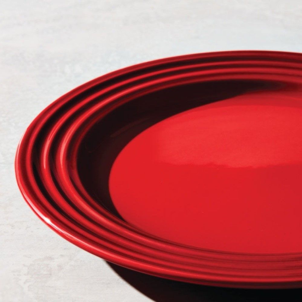  Le Creuset Vancouver 10.5" Dinner Plates - Set Of 4 | Cerise/Cherry Red