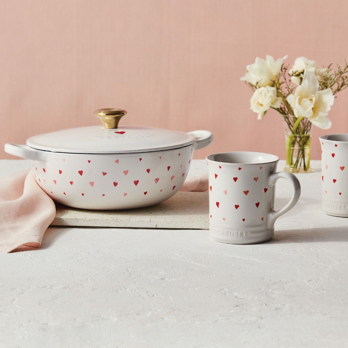  Le Creuset L'Amour Collection 14oz Mug With Heart Applique | White