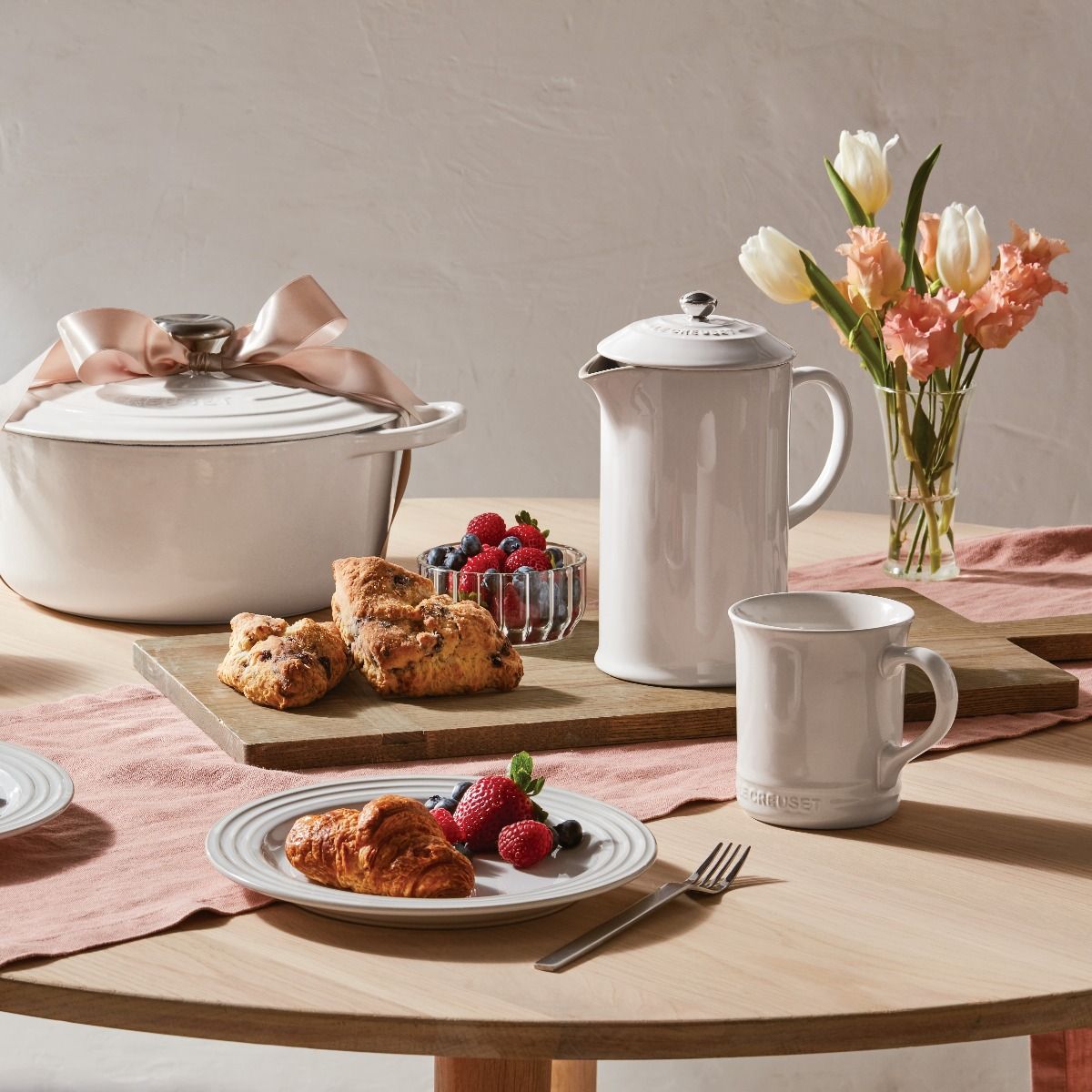  Le Creuset 34oz Stoneware Ceramic French Press | White