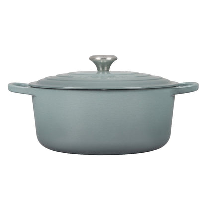  Le Creuset 7.25 Qt. Round Signature Dutch Oven With Stainless Steel Knob | Sea Salt