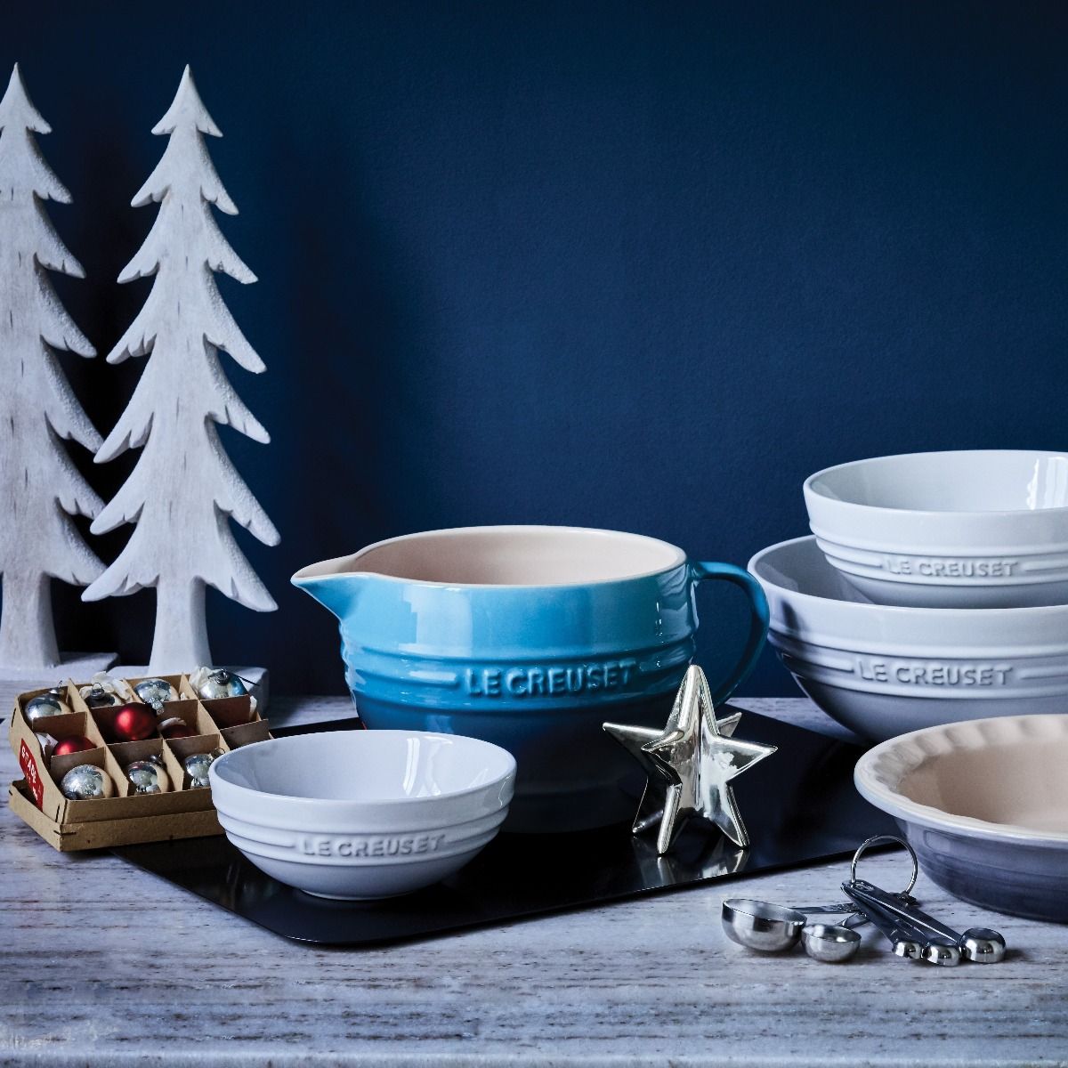  Le Creuset 2 Qt. Stoneware Batter Bowl | Marseille Blue