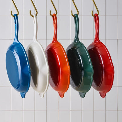  Le Creuset 9" Classic Skillet | Flame